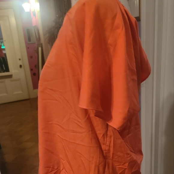 Medium New Orange Satiny top Banana Republic - Picture 4 of 6